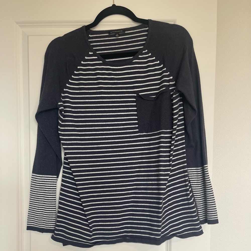 Staccato Women’s Navy Stripped Sweater, size Medium